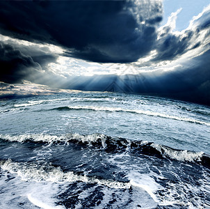 海风暴天气海洋海啸天空风景波浪运动危险灾难海滩图片