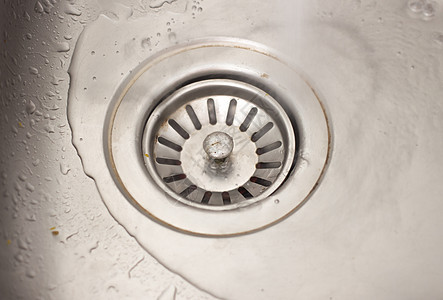肮脏的排水系统家务合金龙头厨房脸盆洗碗机盆地白色垫圈工作图片