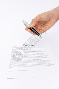 提供笔供合同文件以上签字的手持图片