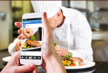 手握智能手机复合图像Name烹饪厨房帽子女士厨师电脑餐厅职业照片男性背景图片