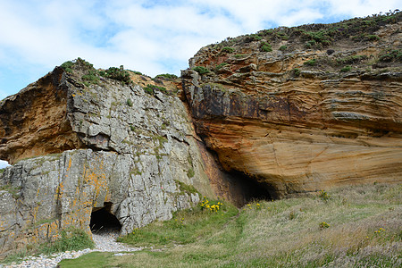 Clashach海湾洞穴图片