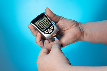 血糖测量表 以检查血糖水平疾病胰岛素控制葡萄糖测试仪表糖尿病手指糖类样本图片