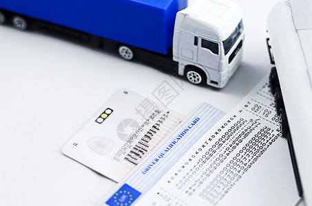 Lorry 笔记和金钱现金转速表司机卡车货车驾驶执照模型资格证工资背景图片