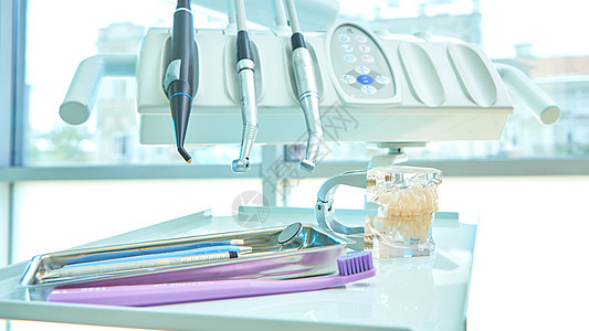 更新现代牙医工具的贴近外科口服治疗医生镜子药品座位牙疼家具手术图片