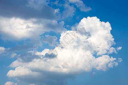 蓝色天空 云雾大天气阳光气候环境柔软度全景海浪空气团体天堂图片