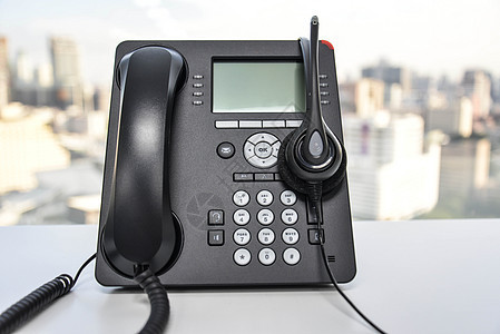 耳机和IP电话固定电话办公室协议电话按钮电脑网络键盘数字扬声器图片