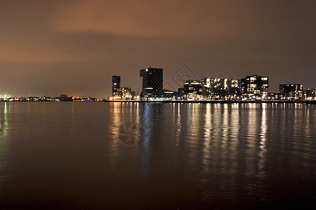 鹿特丹夜观望马亚斯河城市植物办公室照明蓝色港口技术地标旅行建筑图片