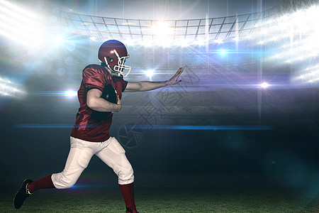 美式足球运动员与球一起跑动的复合图像世界杯子运动跳跃竞技场计算机体育场聚光灯头盔跑步图片