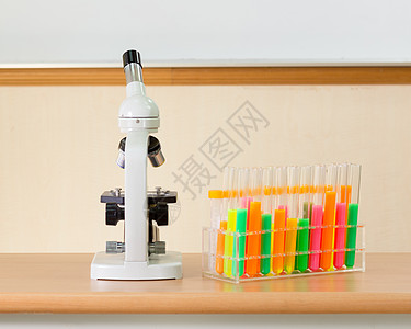 科学实验室的显微镜和试验管教育药品学校学习化学品知识实验测试技术管子图片