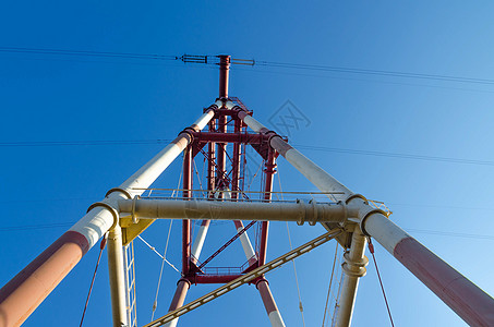 高电压电线公用事业高压依赖电缆引擎绝缘体电网天空金属电气图片