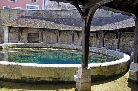 法国通纳建筑学水池石头假期圆圈建筑石灰石旅游洗衣房房子图片