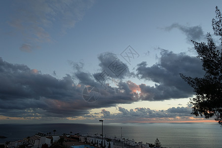 日落后天空旅行天气海洋太阳蛋白气候力量海岸天堂图片