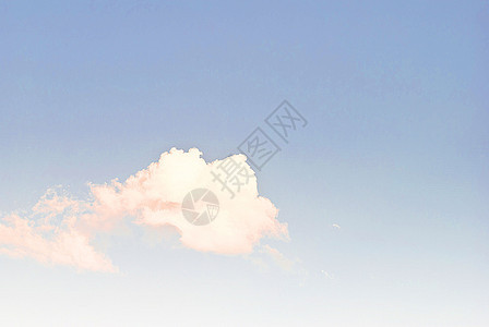 蓝色天空和白云太阳臭氧场景空气柔软度气候阳光天气天际平流层背景图片