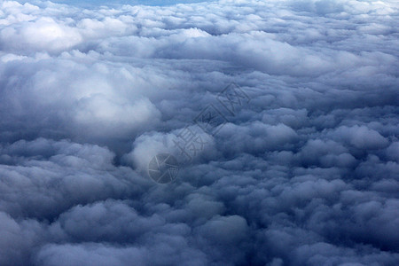 云天空太阳晴天航班蓝色天堂棉布飞机空气日光图片