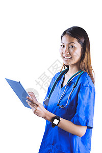使用平板药片的亚洲护士智能女士滚动屏幕女性实习生卫生保健职业快乐图片