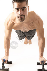 健身运动饮食人力量身体二头肌肌肉胸部手臂男人白色营养男性图片