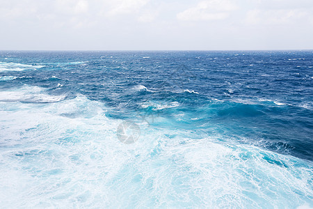 海浪攻击气泡运动力量状况浪潮支撑危险碰撞海景图片