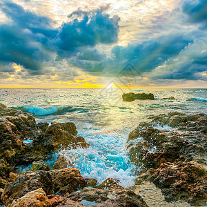 海滩日落墙纸天气晴天蓝色紫色天空太阳季节戏剧性橙子图片