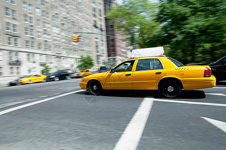 超越纽约州纽约市出租车图片