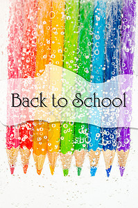 回到学校绘画工具爱好染色教育童年苏打学习创造力艺术品图片
