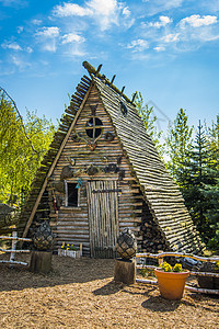 旧狩猎小屋图片