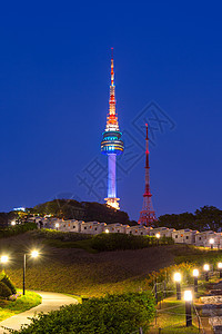 N首尔塔 位于南韩中首尔南山的南山公吨反射景观地标城市风景场景天际图片