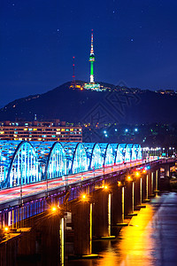 南韩汉河的东杰克大桥和首尔塔市中心城市风景 在韩国首尔汉河上空铜雀旅行景观吸引力地标交通建筑物城市全景游客图片