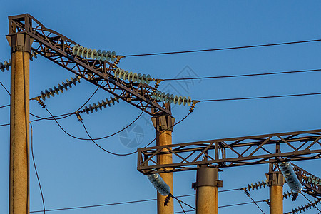 电线上的电绝热器通讯危险紧张发电机工程活力传播电气电压线路图片