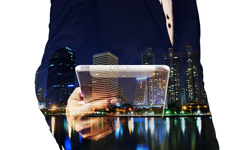 商务人士使用数字平板和城市的双重接触图像男性领导作坊工作管理人员人士摩天大楼成功职业老板图片