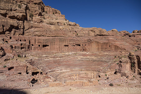 约旦佩特拉(Petra)剧院的景象图片