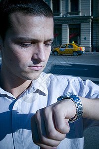 时间运行中公司黑发手表检查商务成人商业人士白色男性图片