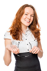 红发的瘦秘书手握着眼镜助手商务套装工作女孩幸福快乐商业女士经理图片