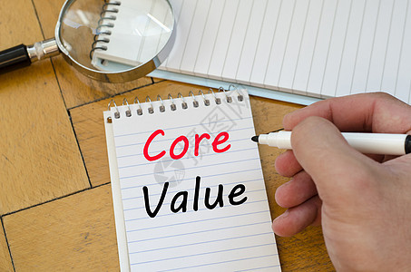 笔记本上的核心价值文字概念商业创新成功指导顾客服务思想咨询战略宪章图片