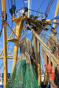 渔网网血管加载渔船货运拖网导航船运海鲜绳索商业图片