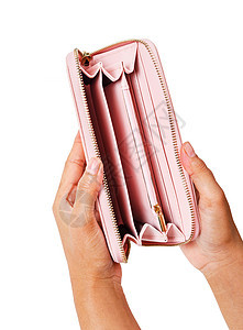 女人手打开一个空的粉红色钱包图片