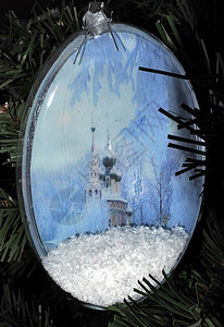 透明的圣诞玩具球 有冬季照像的冬季照片图片