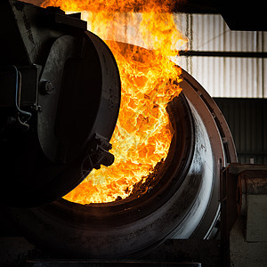 钢铁厂充热钢工厂冶炼炼铁模具火灾铸造生产矿渣工作橙子图片