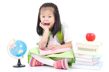 亚洲女学生孩子教育智力阅读学校学习女孩家庭作业知识文学图片