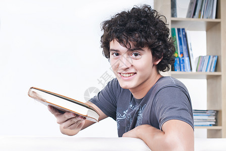 年轻的大学生学生成人教育活动男性意义学习大学议程学校图片