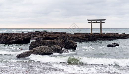 鸟尾崎神庙观光环境海洋天空海景神社海浪海岸大荒旅行图片