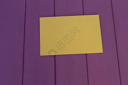 KKraft 纸信封卡片木头牛皮纸紫色桌子礼物乡村丝带浪漫空白图片