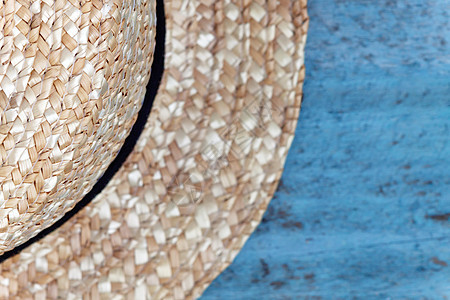 一顶草帽的细节特写上孤立的白色技术稻草宏观假期丝带纤维柳条手工编织太阳图片