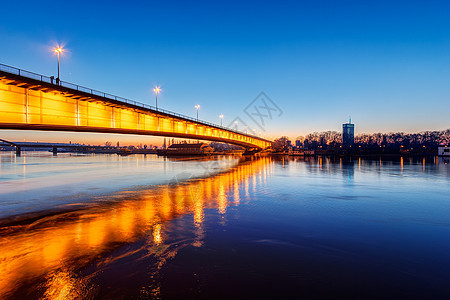 夜间桥梁地标交通蓝色旅行场景建造市中心运输景观城市图片