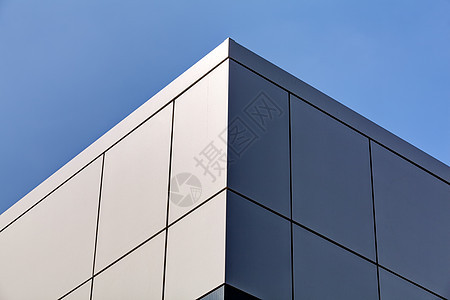 铝制立面和 alubond 面板窗户建筑学盘子控制板职场反射贮存蓝色金属建造图片