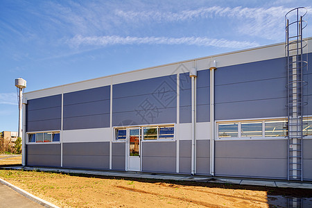 工业建筑上的铝立面技术建筑学盘子窗户金属工厂商业建造货运线条图片