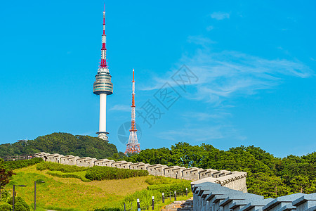 南韩首尔南山塔城市地标天空景观旅行天际背景图片