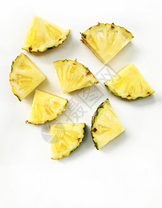 分离的菠萝切片团体食物叶子皮肤听筒饮食植物水果热带排毒图片