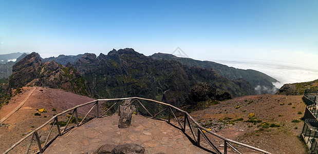 观景台太阳阳光旅游晴天旅行顶峰假期场景石头高度图片