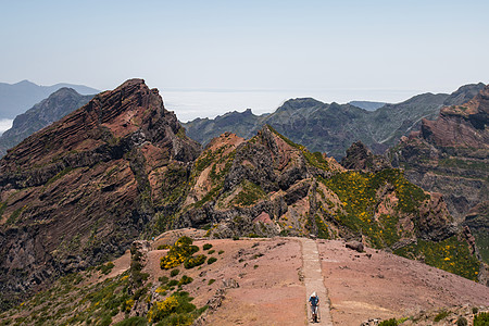 观景台假期太阳远足场景旅游地形景点高度旅行顶峰图片