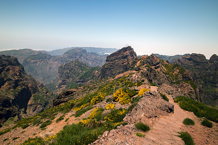 观景台旅游地形太阳石头高度晴天场景小路顶峰假期图片